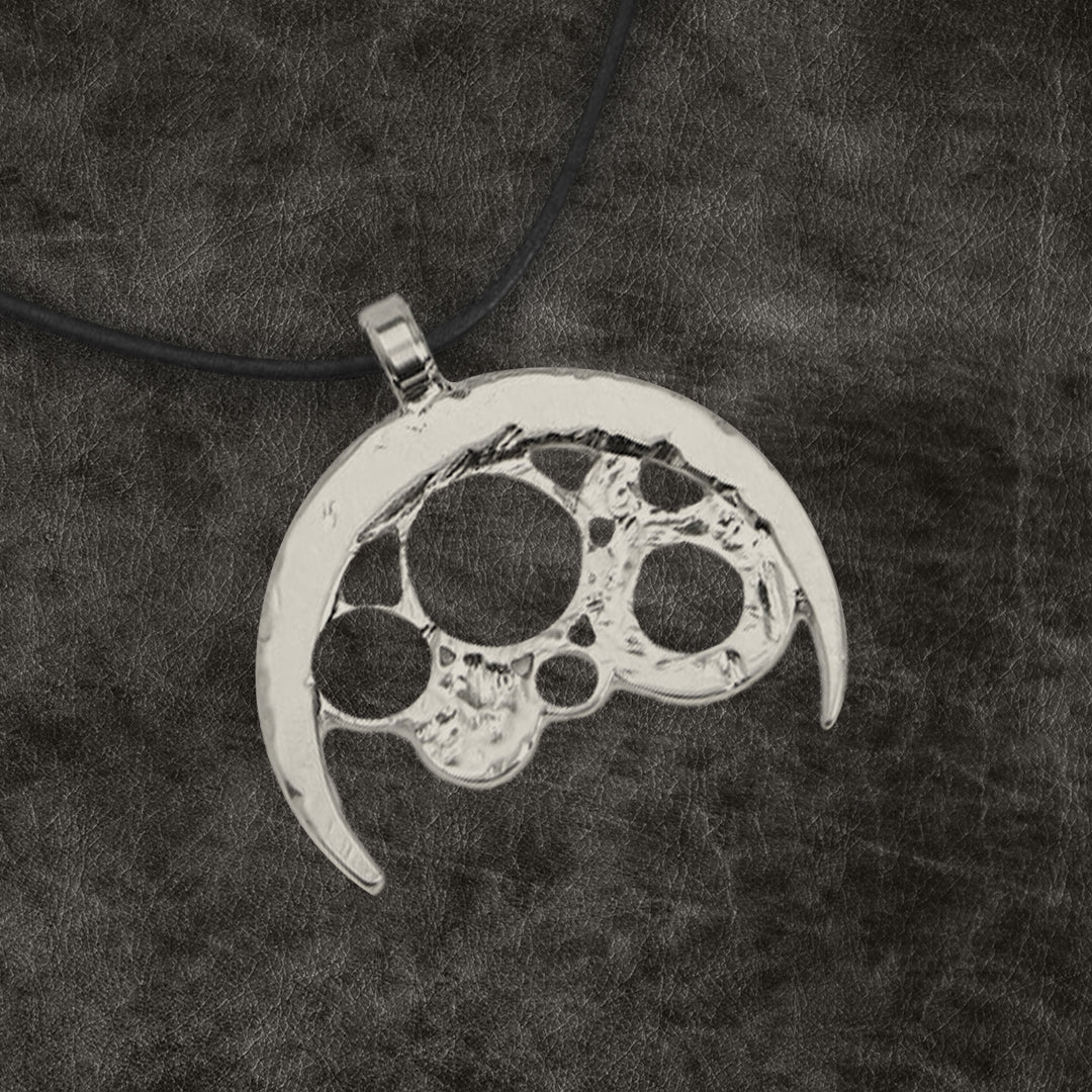 CIRCLE CRESCENT NECKLACE