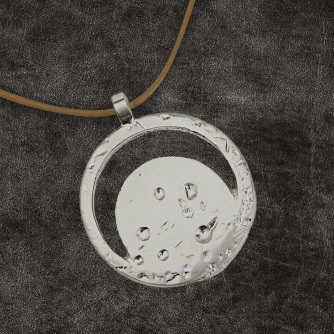 MOON NECKLACE