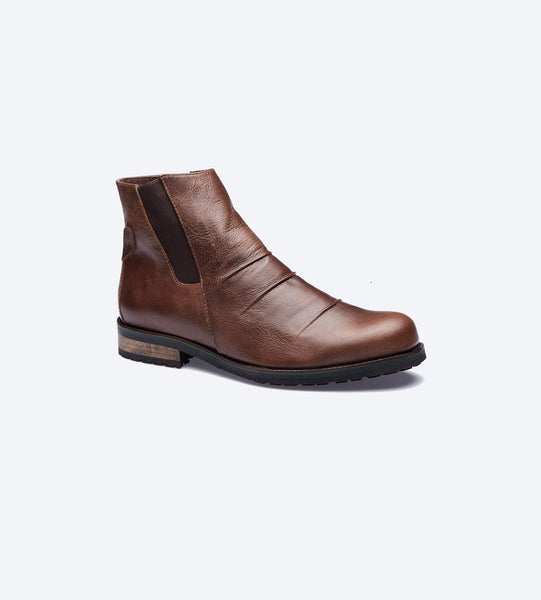 Tobacco Pleated Leather Boots