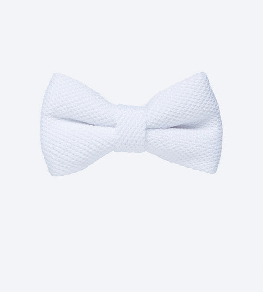 White Pinhead Bow Tie
